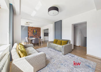 Oferta sprzedaży domu wolnostojącego 277m2 Lubliniec