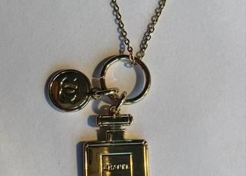 Naszyjnik z charms Chanel
