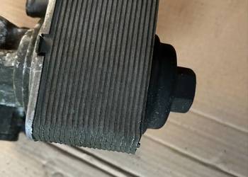 Chłodniczka oleju Audi a4 b7 2.0tdi 038117021c