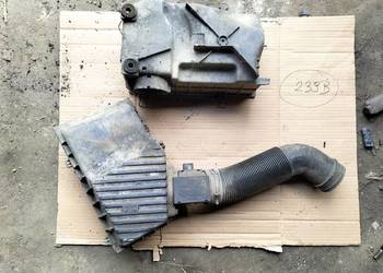 VW PASSAT B4 1.9TDI OBUDOWA FILTRA POWIETRZA PRZEPŁYWONIERZ RURA DOLOT