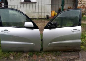 drzwi przód  lewe prawe toyota rav4 kompletne 2003