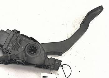 PEDAŁ VOLVO V60 31329061