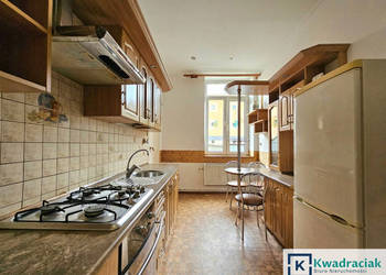Sprzedam mieszkanie 61.6m2 2-pokojowe Krosno