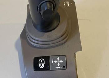 JOHN DEERE RE 566768-joystick 5-funkcyjny/John Deere 6110R/6130R/6215R/723…