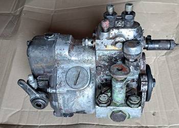 Pompa wtryskową Ursus C325 C328