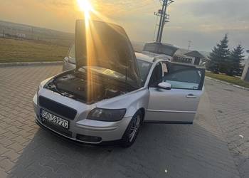Piękne komfortowe Volvo v50 2.0Diesel 14lat w jednych rękach cena okazyjna