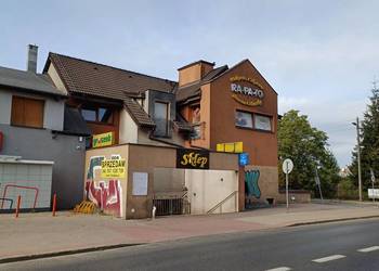 Obiekt 650 m2 wraz z działką domem i parkingem na 20-30 samoch