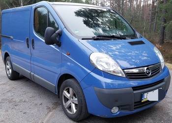 Opel Vivaro 2011r 2.5 CDTI 140 KM – mocny silnik, gotowy do pracy