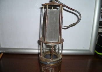 Stara lampa gónicza