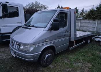 Pomoc drogowa Mercedes Sprinter 412D 4600kg dmc 2500kg ladownosc.