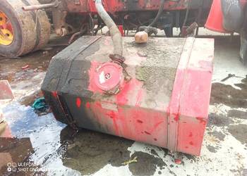 Zbiornik hydrauliki wywrotu 250l Scania Volvo
