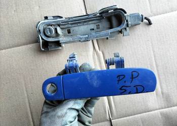 AUDI A38L A3 8L 4D 5D  KLAMKA DRZWI ZEWNĘTRZNA PRAWY PRZÓD