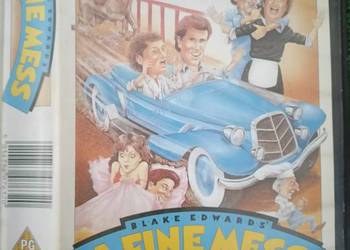 Kaseta VHS z filmem "Niezły bajzel"