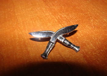 Brygada Gurkhów Armii Brytyjskiej odznaka na czapkę