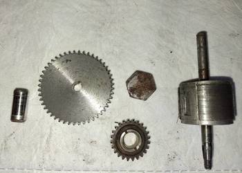 Iskrownik części Junak M10