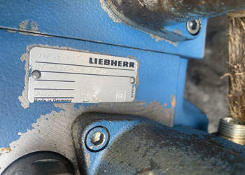 Rozdzielacz Liebherr 00916574 / R02 / M7-3005-02/3M7-22