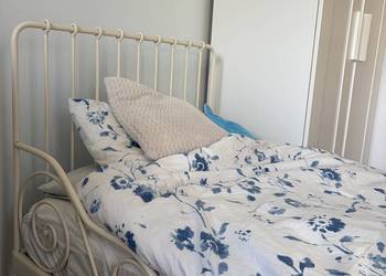 Łóżko białe rosnące z dzieckiem IKEA MINNEN
