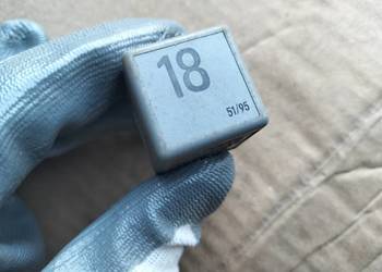 PRZEKAŹNIK 18 191937503