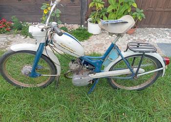 Komar Zzr