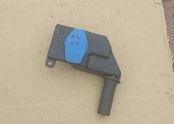 Wlew płynu spryskiwaczy AUDI A4 B8  A5  8T2955463B