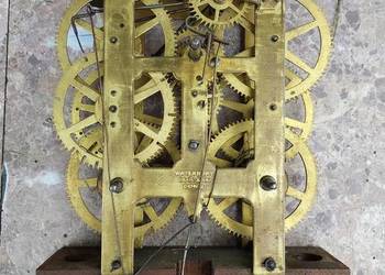 672 Mechanizm starego zegara ściennego amerykański waterbury