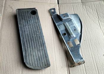 AUDI 80B4 80 B4  PODSTOPNICA PODNUŻEK