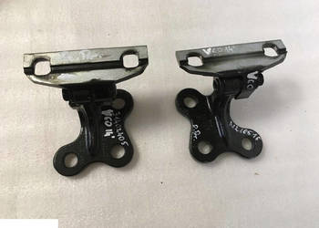 VOLVO V60 ZAWIAS DRZWI PRAWY PRZÓD 31402405 VOLVO V60 ZAWIAS DRZWI PRAWY PRZÓD 31402405