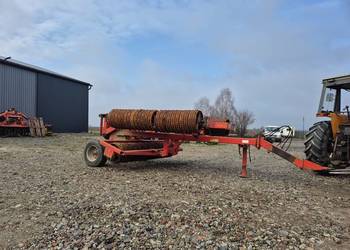 Wał posiewny 7.5 m Kverneland Vicon ciągany