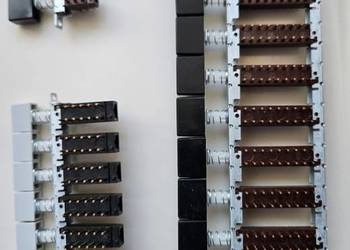 Przełączniki Isostat firmy Unitra, nowe.