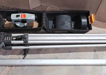 Zestaw niwelacyjny Zeiss Ni 30 – Niwelator + Statyw + Łata + Walizka