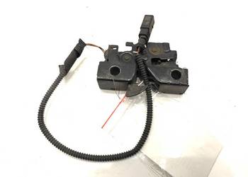 ZAMEK MASKI PRZÓD VW GOLF VII Hatchback 5G1823509B