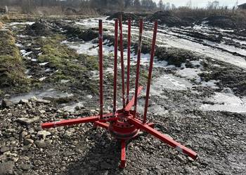 Rozwijak do rurek pex przewodów uponor