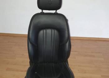 Fotele sofa maserati ghibli