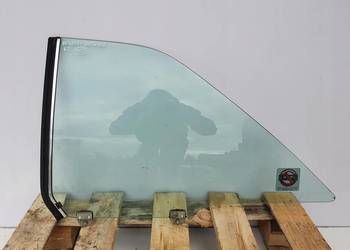 Mercedes W126 C126 SEC COUPE SZYBA LEWY TYŁ TYLNA