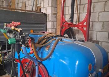 Sprzedam opryskiwacz 800 l