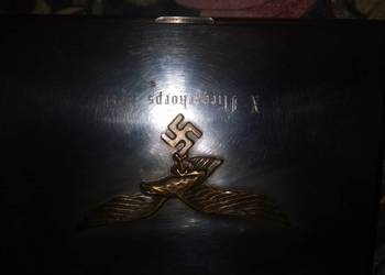 Piękna kaseta srebrzona ll wojna światowa.