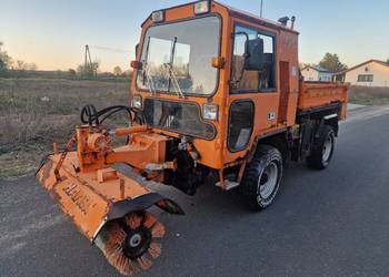 Pojazd komunalny Hansa :zamiatarka, solarkopiaskarka,ptug, wywrotka