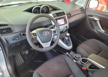 Toyota Verso 2011 2.0 D4D. Bogata wersja.