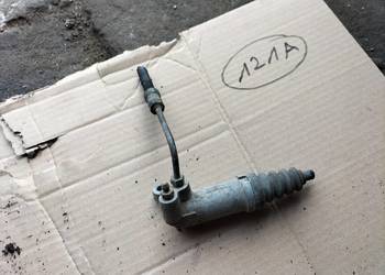 SIŁOWNIK SPRZĘGŁA WYSPRZĘGLIK AUDI 80 B3 1.8 B 898721261A