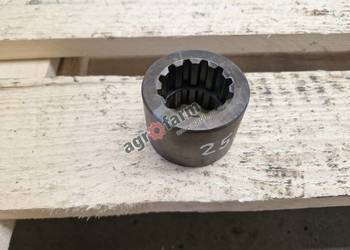 Tulejka John Deere  5400, 5500