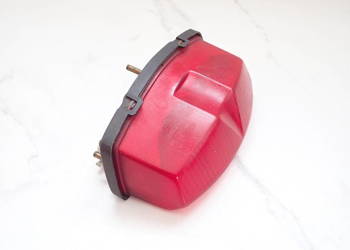 Lampa Klosz Tył Kawasaki GPZ EX 500S Ninja 500R 93-09r