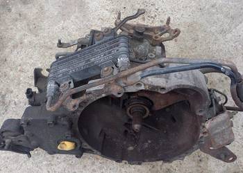 Toyota Celica Skrzynia biegów E56 Szpera Dużo części