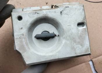AUDI 80 B3 B4 80B3  80B4 WKŁAD LAMPY TYŁ