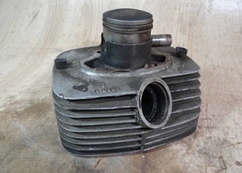 Zarezerwowane cylinder MZ TS 150 z tłokiem i pierścieniami org DDR