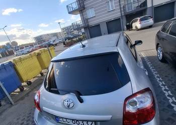 Sprzedam Toyota auris 2010 polift bogata wersja