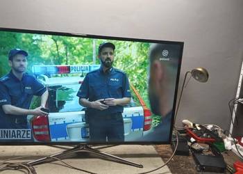 Sprzedam telewizor Samsung 40 cali led