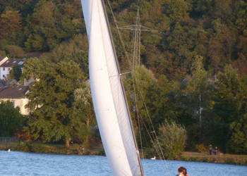 Regatowy jacht żaglowy Dyas 7,15 m, kilowy.