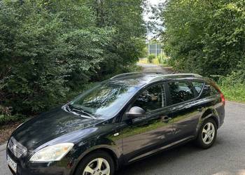 Kia ceed 1.4 kombi LPG + hak