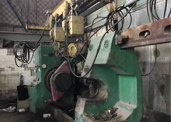 Prasa pozioma hydrauliczna 630 ton do kol wagonowych