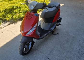 Skuter piaggio zip